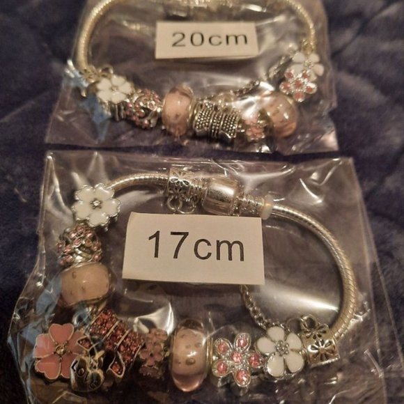 Charm Bracelet Flower Charm Bracelet - Picture 5 of 5